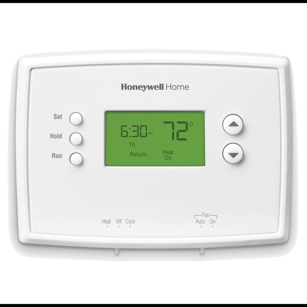 NIB Honeywell 7 Day Programable Thermostat